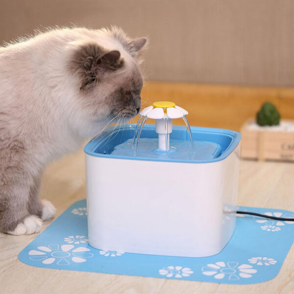 Bebedero de agua tipo fuente para perros y gatos